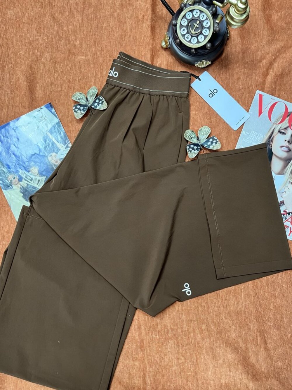 🚪ALO Yoga Coffee Brown Suit Up Trouser🏜 (Regular)drapey wideleg pants - Picture 6 of 7
